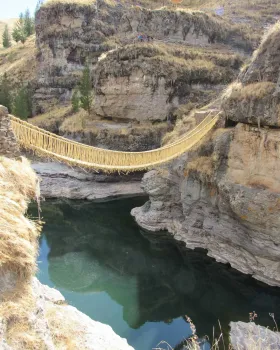 Puente de Queswachaca en Cusco | Mandalas Peru Travel