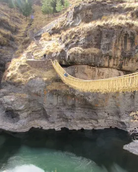 Puente de Queswachaca en Cusco | Mandalas Peru Travel