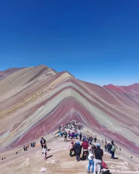 montaña-7-colores | Mandalas-Peru-Travel