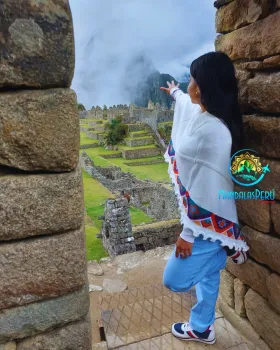 turista-en-machu-picchu | Mandalas-Peru-Travel