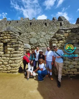 turistas-en-machu-picchu | Mandalas-Peru-Travel