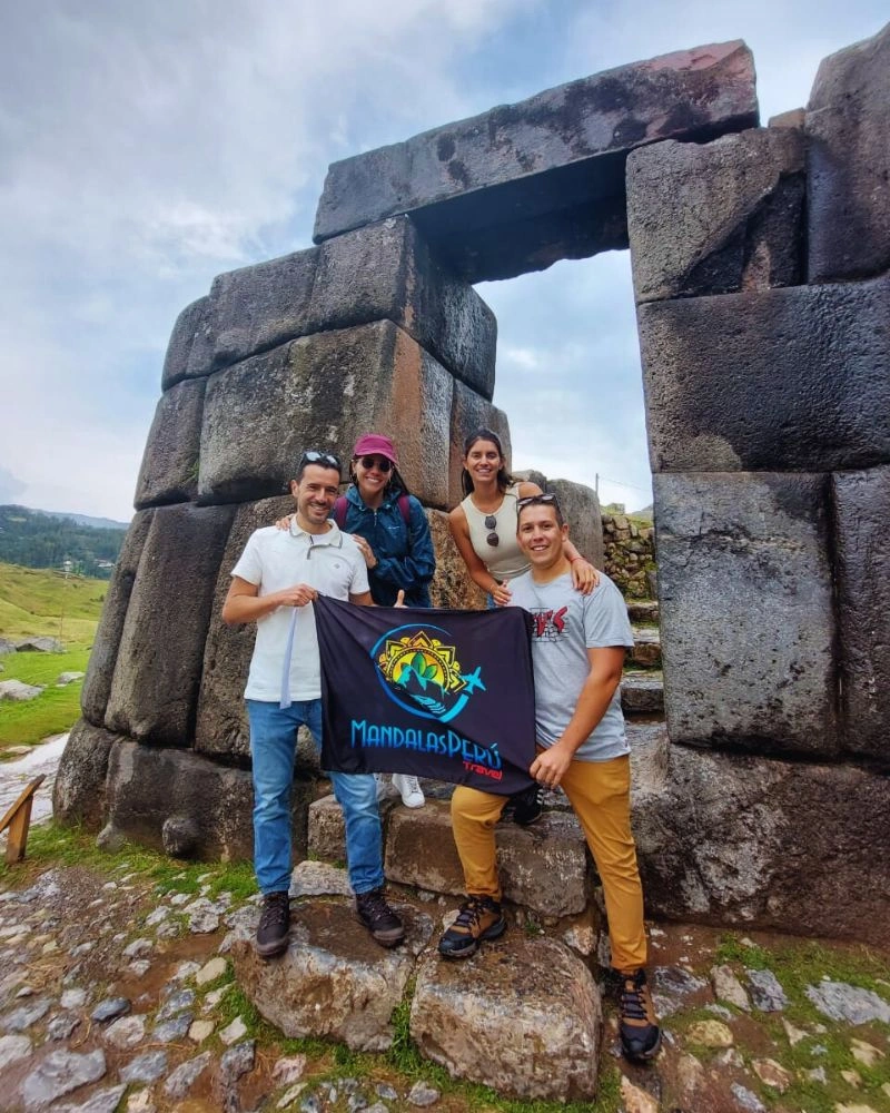 Saqsayhuaman Historia en cada piedra, magia en cada rincón