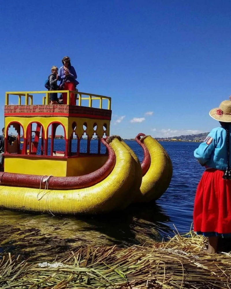 tour uros mágico