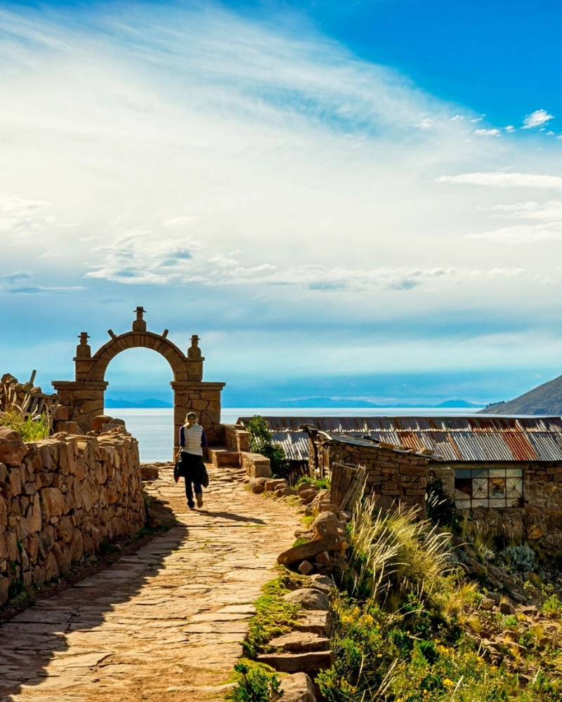 TOUR TURISTICO "CCOCHA" UROS-AMANTANI-TAQUILE
