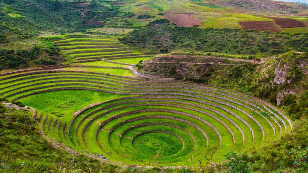 Portada del tour Salineras de Maras y Moray en el Valle Sagrado de Cusco