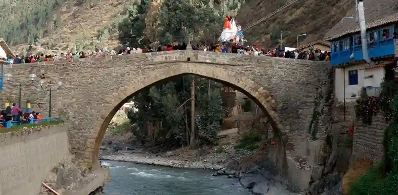 pueblo de paucatambo